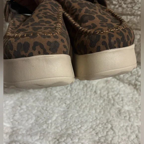 HEYDUDE
DELRAY CLOG SUEDE Wedge sandals brown leapord Print Platform Slingback - Picture 7 of 9